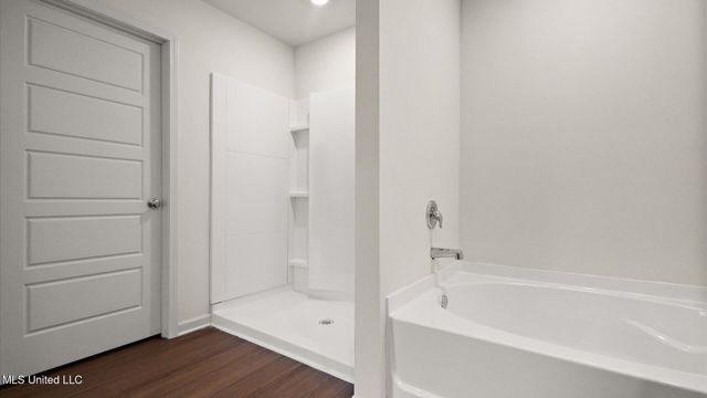 252 Raulston Drive, Byram, MS 39272