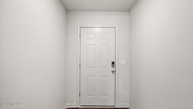 252 Raulston Drive, Byram, MS 39272