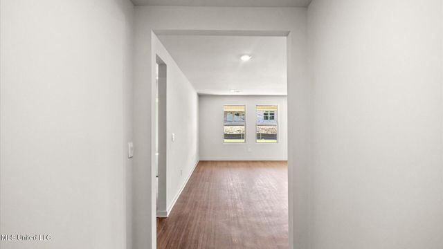 252 Raulston Drive, Byram, MS 39272