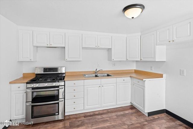 414 E 9th Avenue, Anchorage, AK 99501