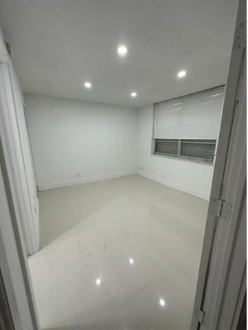 6200 NW 2nd Avenue 118, Boca Raton, FL 33487