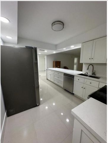 6200 NW 2nd Avenue 118, Boca Raton, FL 33487