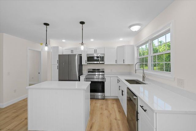 114 Cobble Hill Road, Milton, VT 05468