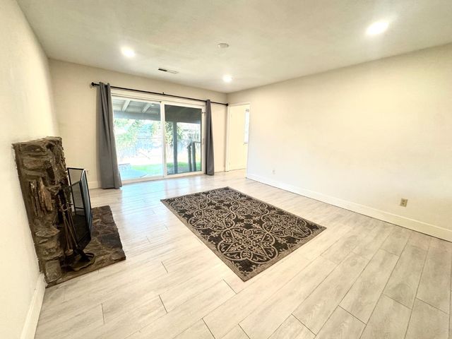 6921 Pintado Ct, Fair Oaks, CA 95628