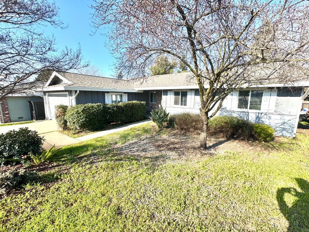 6921 Pintado Ct, Fair Oaks, CA 95628