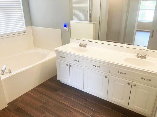 3208 Dawn Mesa CT, Round Rock, TX 78665
