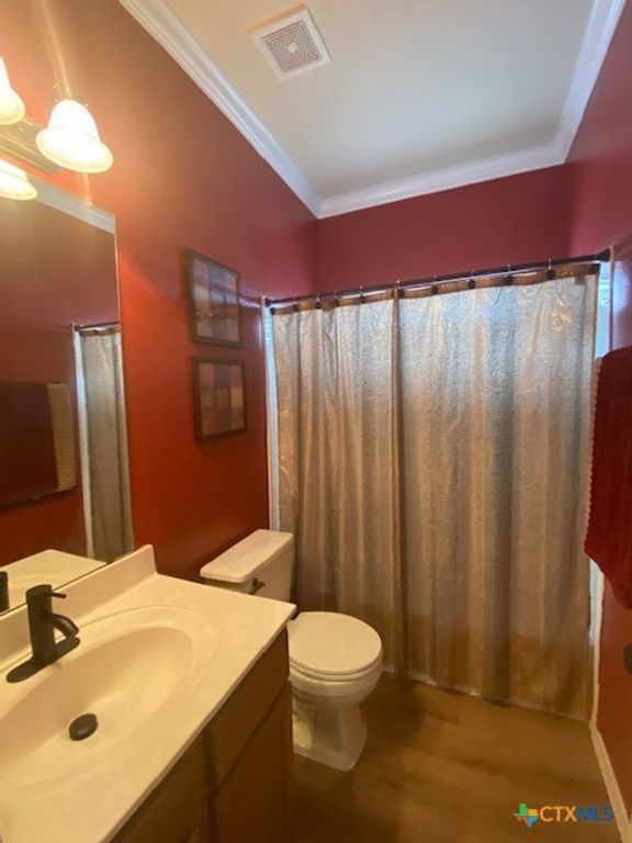 Image 12 of property listing at 2003 Isabelle Drive, Copperas Cove, TX 76522