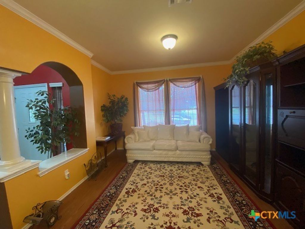 Image 6 of property listing at 2003 Isabelle Drive, Copperas Cove, TX 76522