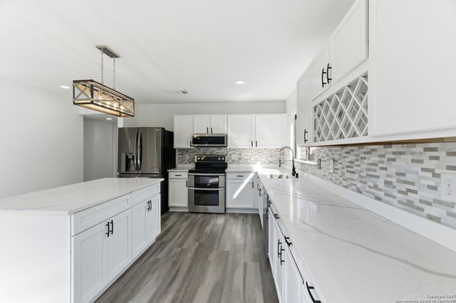 404 Ashley Park, Schertz, TX 78154