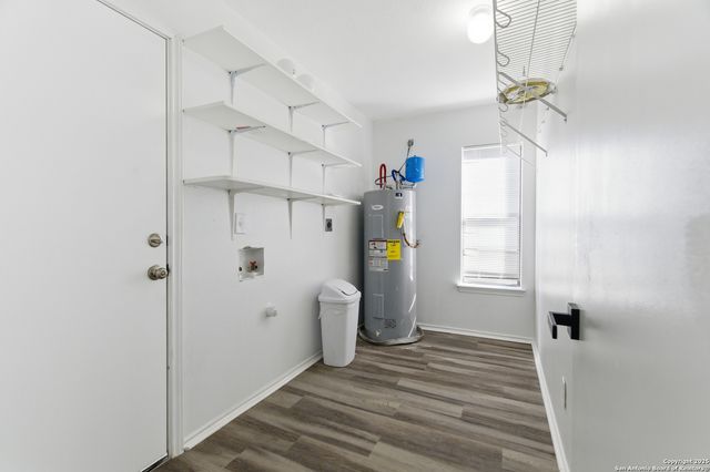 404 Ashley Park, Schertz, TX 78154