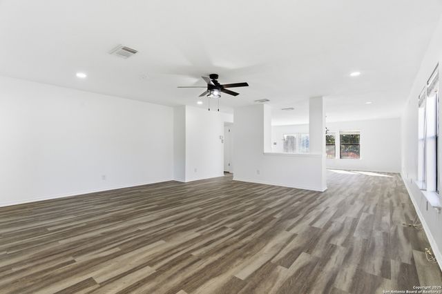 404 Ashley Park, Schertz, TX 78154