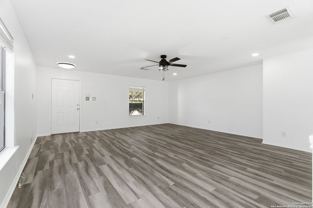 404 Ashley Park, Schertz, TX 78154