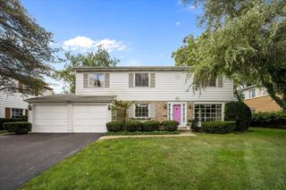 1505 Hackberry Road, Deerfield, IL 60015
