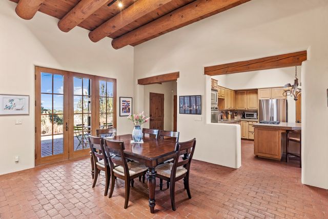 4 Thistle Lane, Santa Fe, NM 87506