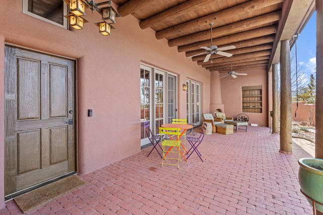 4 Thistle Lane, Santa Fe, NM 87506