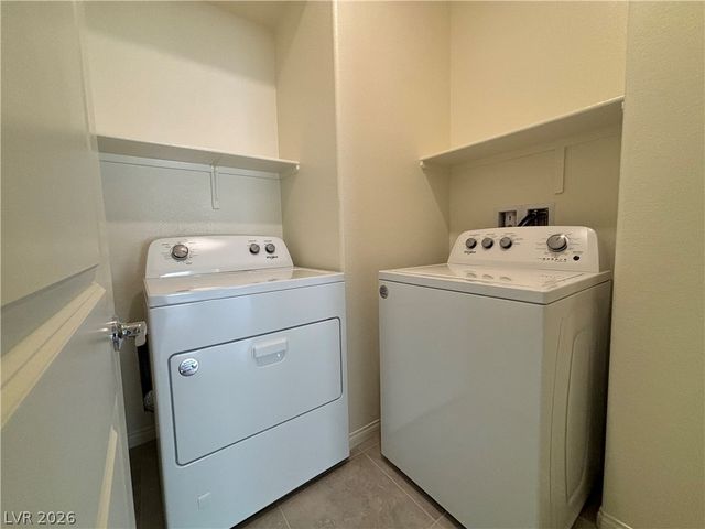4540 Bayley Skye Avenue, Las Vegas, NV 89141