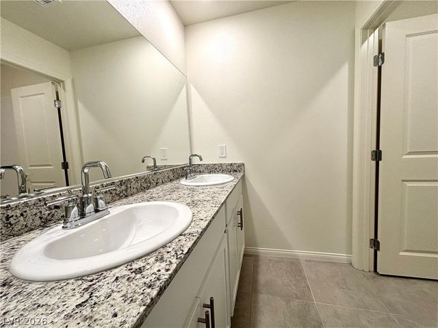 4540 Bayley Skye Avenue, Las Vegas, NV 89141