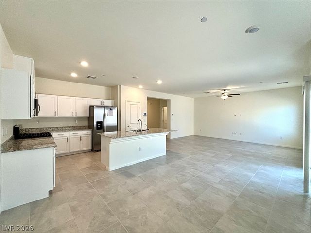 4540 Bayley Skye Avenue, Las Vegas, NV 89141