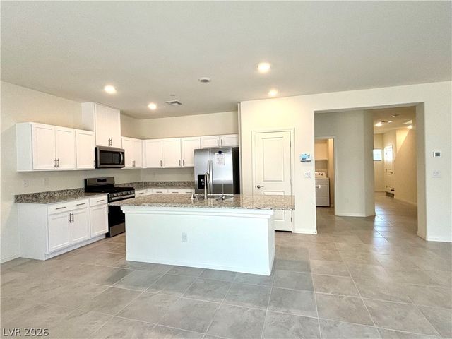 4540 Bayley Skye Avenue, Las Vegas, NV 89141