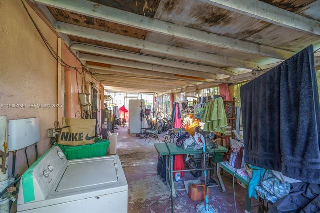 191 NW 83rd St, Miami, FL 33150