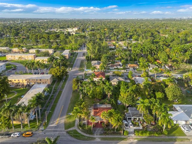 191 NW 83rd St, Miami, FL 33150