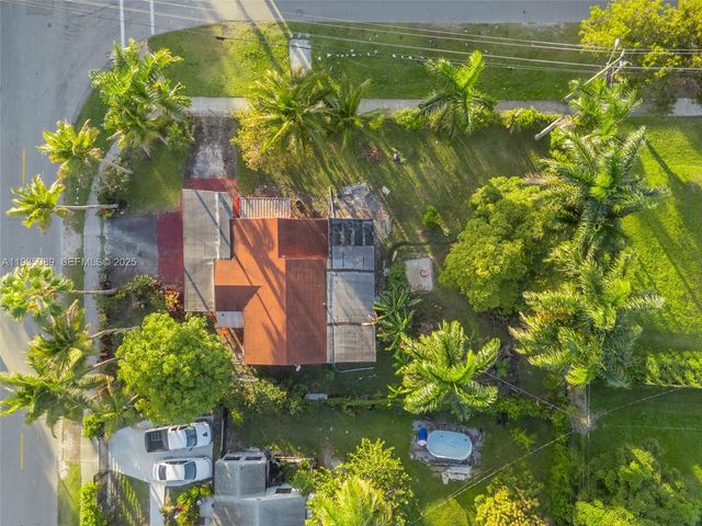 191 NW 83rd St, Miami, FL 33150