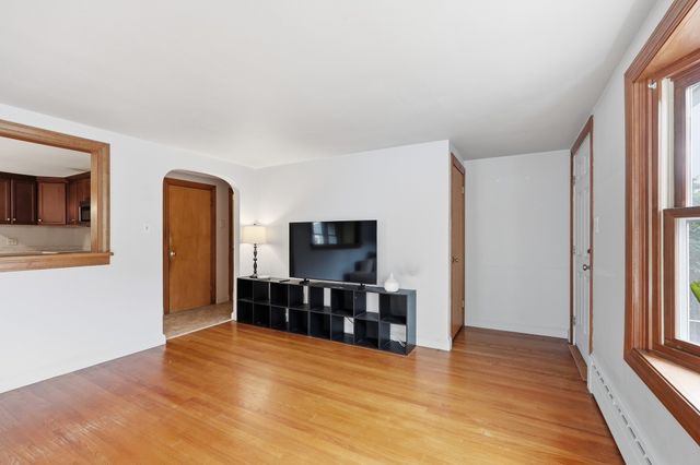 490 Union St, Leominster, MA 01453