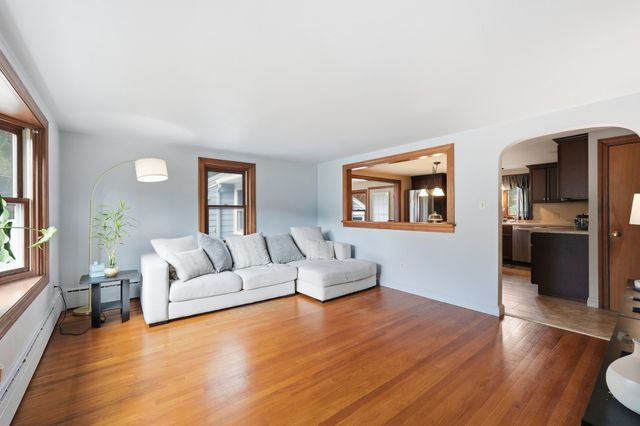 490 Union St, Leominster, MA 01453