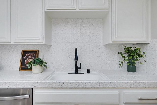 19816 Vineyard Lane, Saratoga, CA 95070