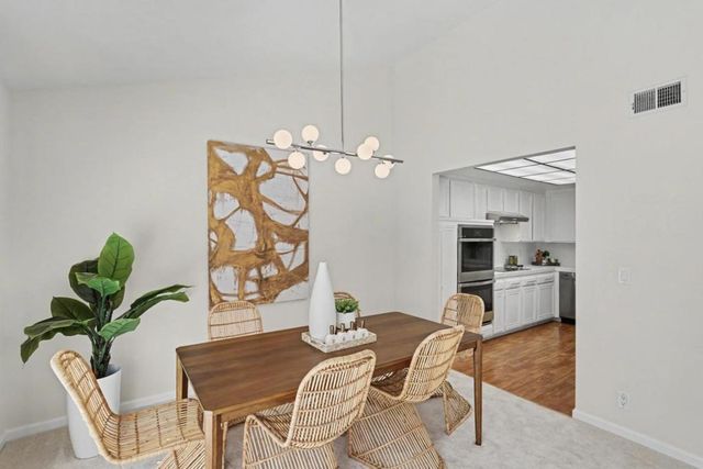 19816 Vineyard Lane, Saratoga, CA 95070