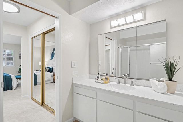 19816 Vineyard Lane, Saratoga, CA 95070