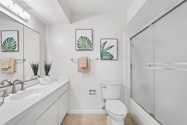 19816 Vineyard Lane, Saratoga, CA 95070