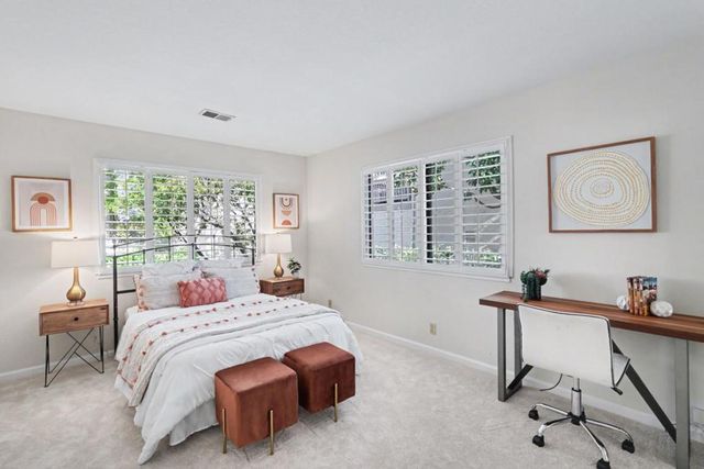 19816 Vineyard Lane, Saratoga, CA 95070