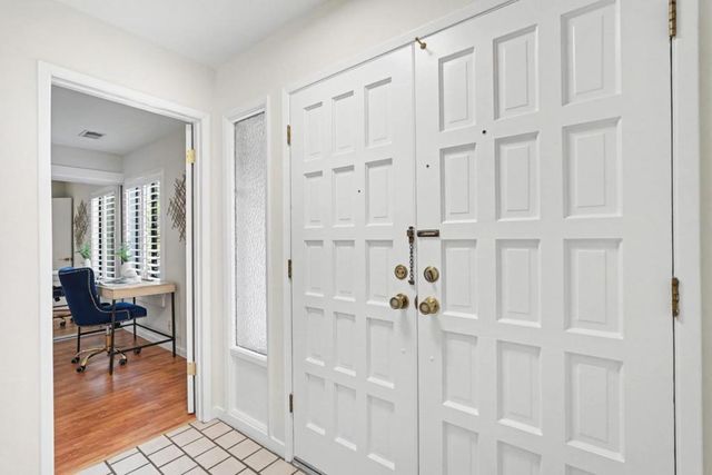 19816 Vineyard Lane, Saratoga, CA 95070