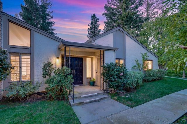 19816 Vineyard Lane, Saratoga, CA 95070