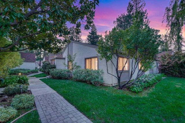 19816 Vineyard Lane, Saratoga, CA 95070