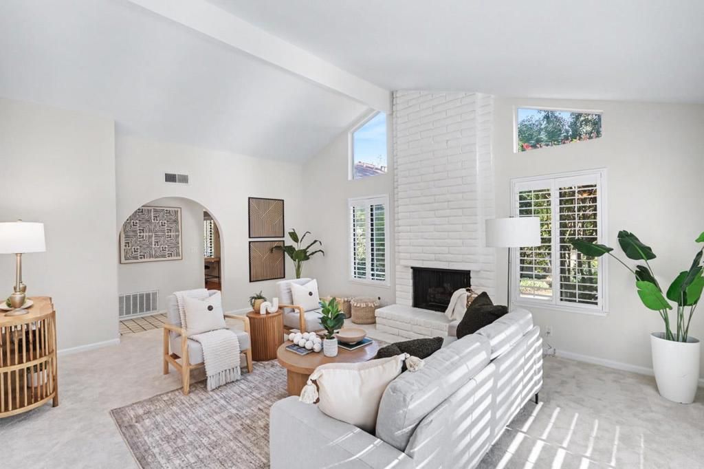 19816 Vineyard Lane, Saratoga, CA 95070