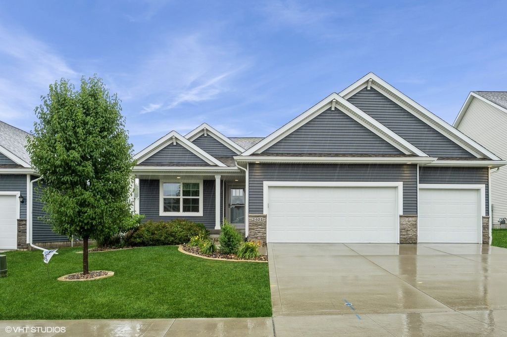 2401 E 50th Street, Des Moines, IA 50317