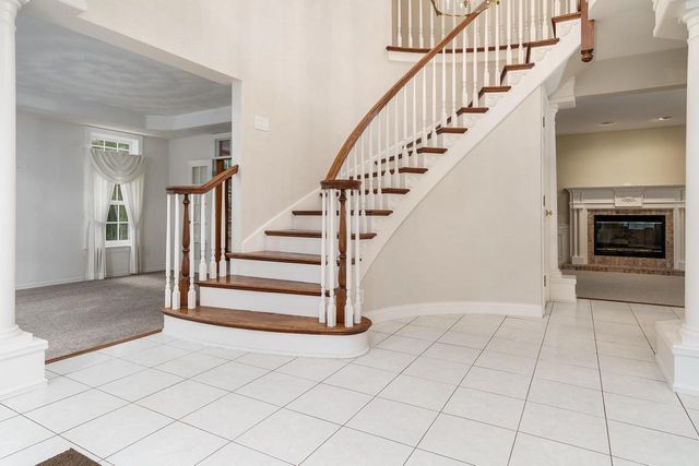 1650 Hemmingway Court, Janesville, WI 53545