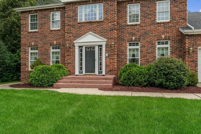 1650 Hemmingway Court, Janesville, WI 53545