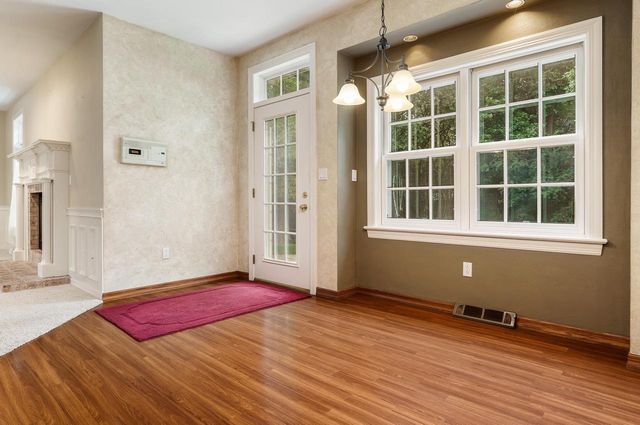 1650 Hemmingway Court, Janesville, WI 53545