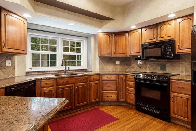 1650 Hemmingway Court, Janesville, WI 53545