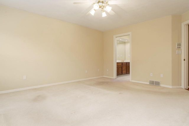 1650 Hemmingway Court, Janesville, WI 53545