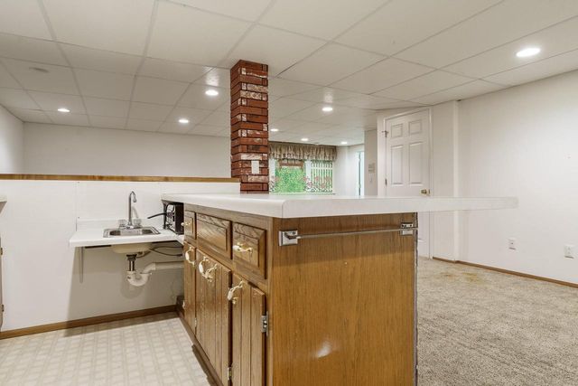 1650 Hemmingway Court, Janesville, WI 53545