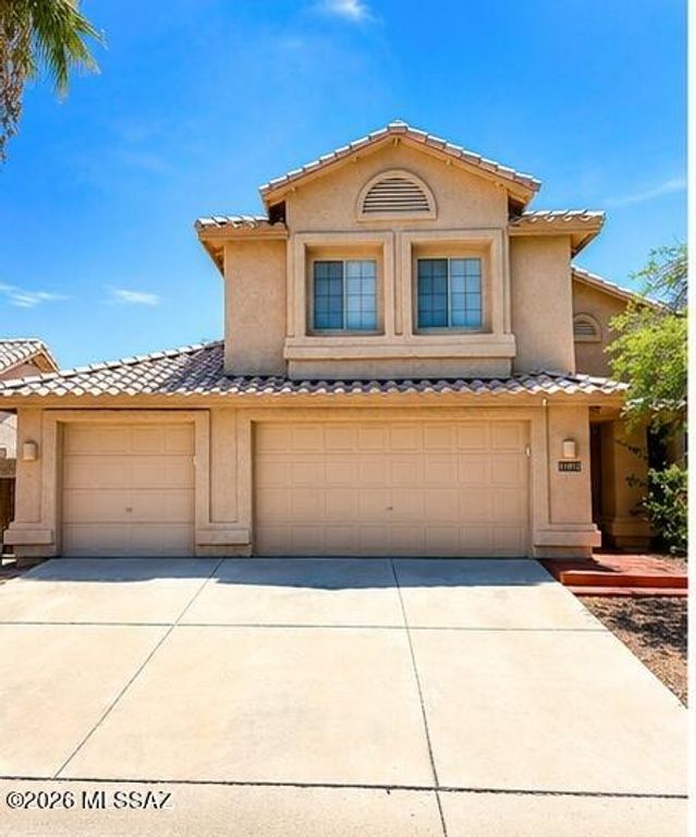11012 N Divot Drive, Tucson, AZ 85737