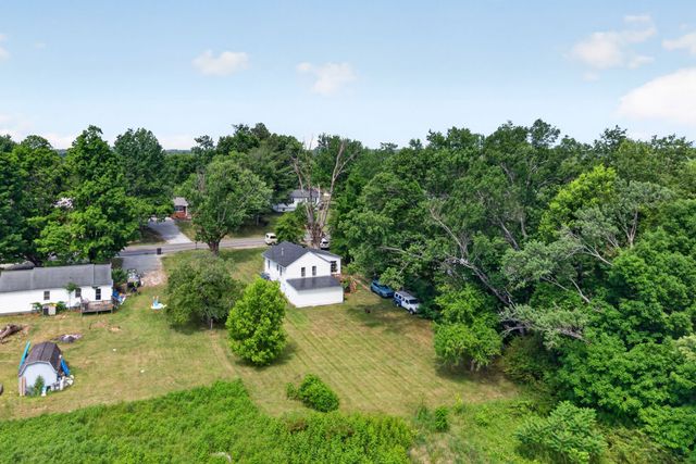 261 Mirandy Rd, Cookeville, TN 38506