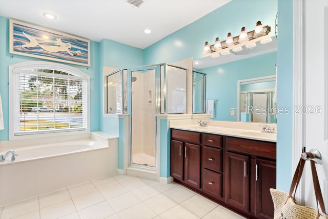 1 Jekyll Ct, Bluffton, SC 29910