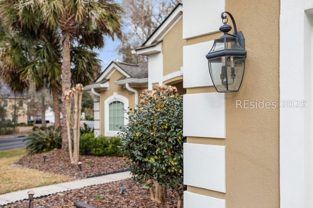 1 Jekyll Ct, Bluffton, SC 29910