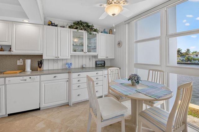 2200 S Ocean Boulevard 202, Delray Beach, FL 33483