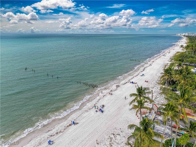 223 3rd AVE S 223, Naples, FL 34102